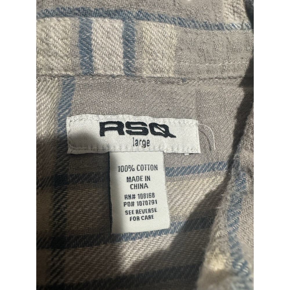 RSQ long sleeve button up Flannel Plaid Blue White Grey, women's Large - Picture 3 of 4